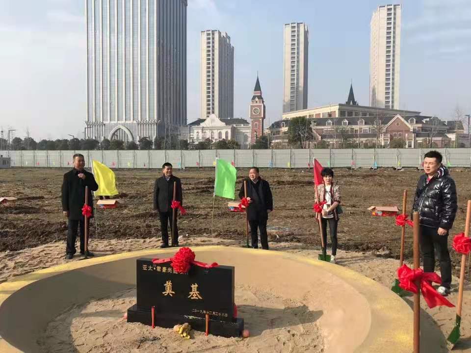 λ���Ϻ����ݶ���Ȧ������esball��������ͥ����Ŀ���п�����ڨ��ʽ