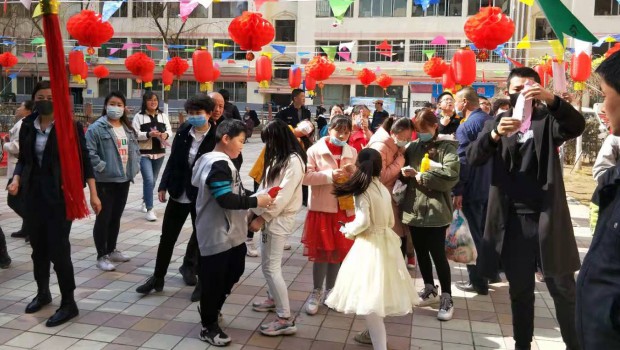 ϲ��Ԫ����������Բ | ��ҵ������֯��չ��Ԫ�����Ļ��˶�